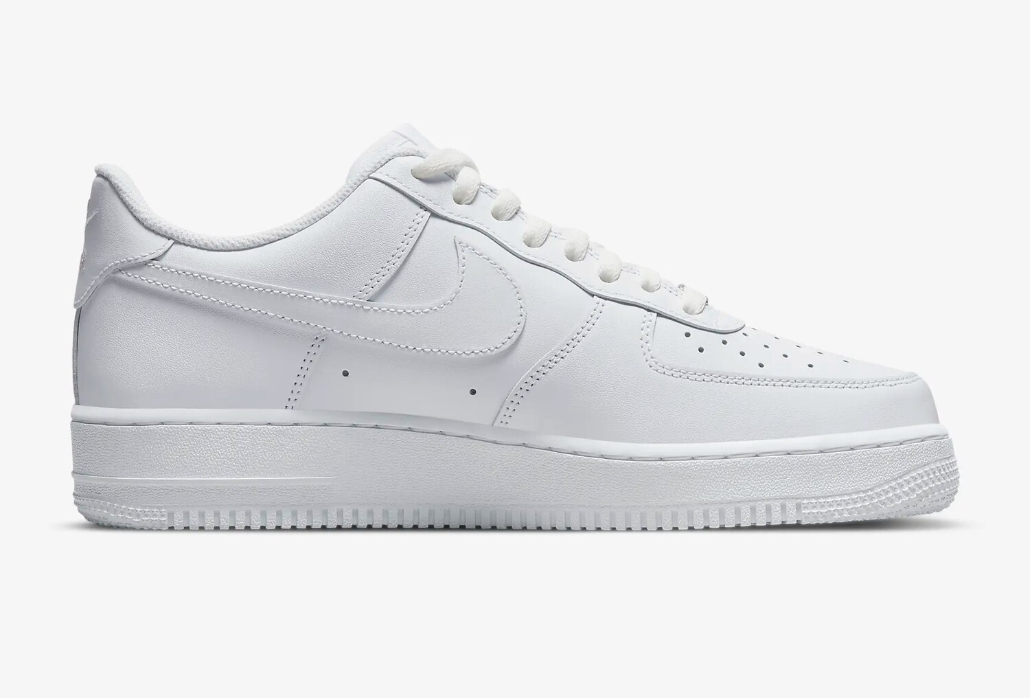 картинка Мужские кроссовки Nike Air Force 1 '07 от магазина Одежда+