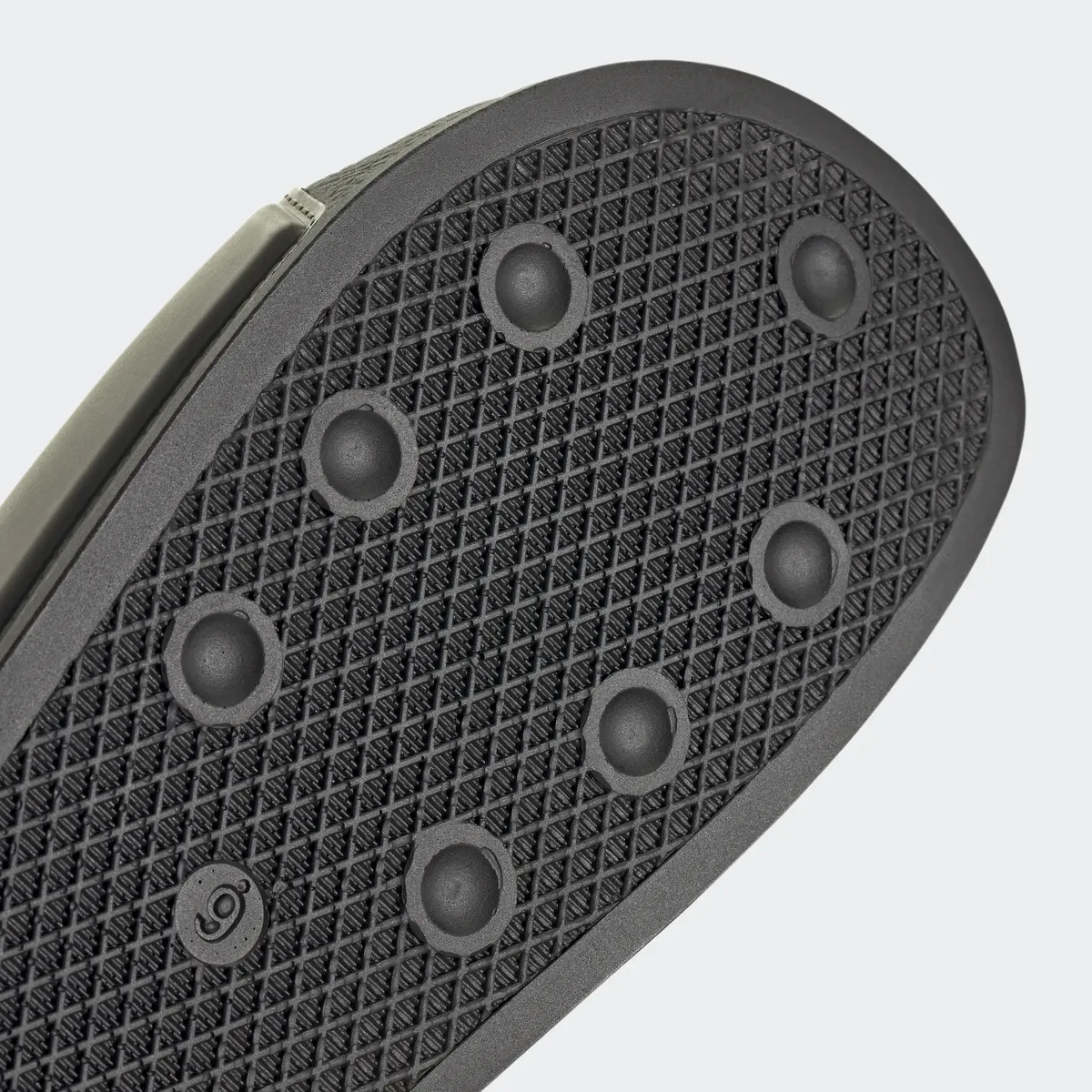 картинка Сандалии для купания Adidas Originals "ADILETTE", черный от магазина Одежда+