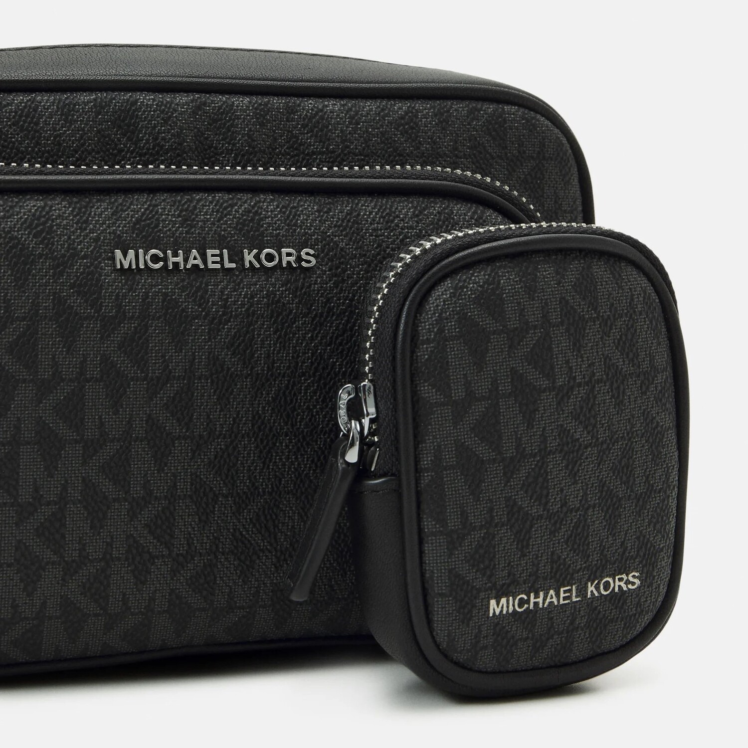 картинка Сумка Michael Kors Camera Bag Pouch унисекс, черный от магазина Одежда+