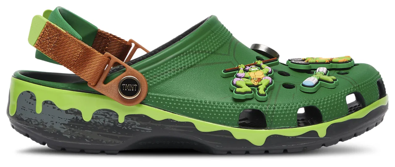 картинка Мужские клоги TMNT Classic Clogs Crocs, цвет Black/Green/Brown от магазина Одежда+