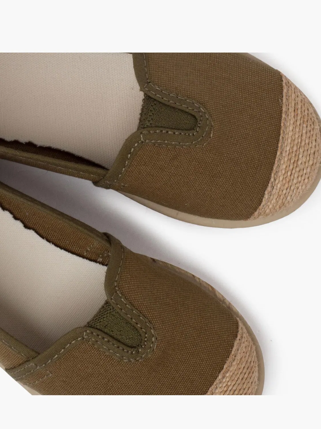 картинка Сандалии Pisamonas, Khaki от магазина Одежда+