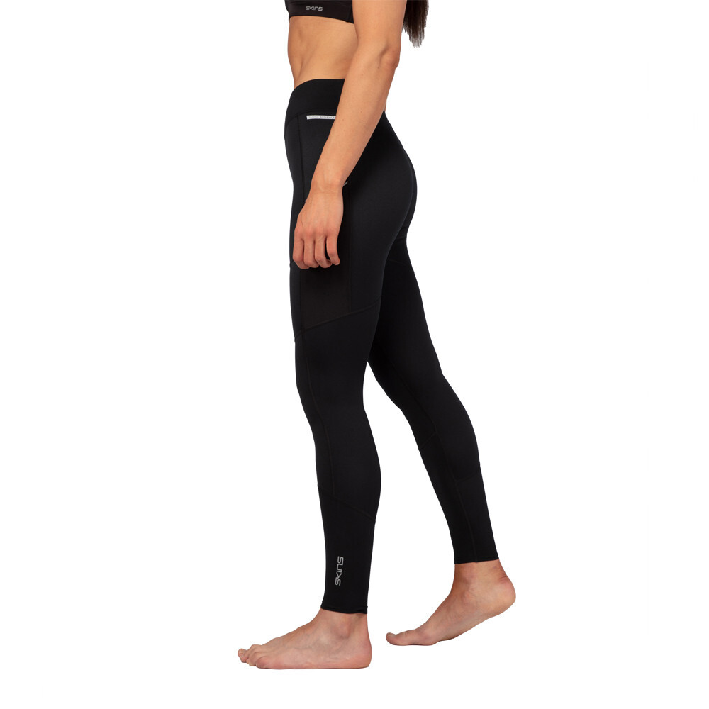 картинка Тайтсы Skins DNAmic Advanced Long, черный от магазина Одежда+