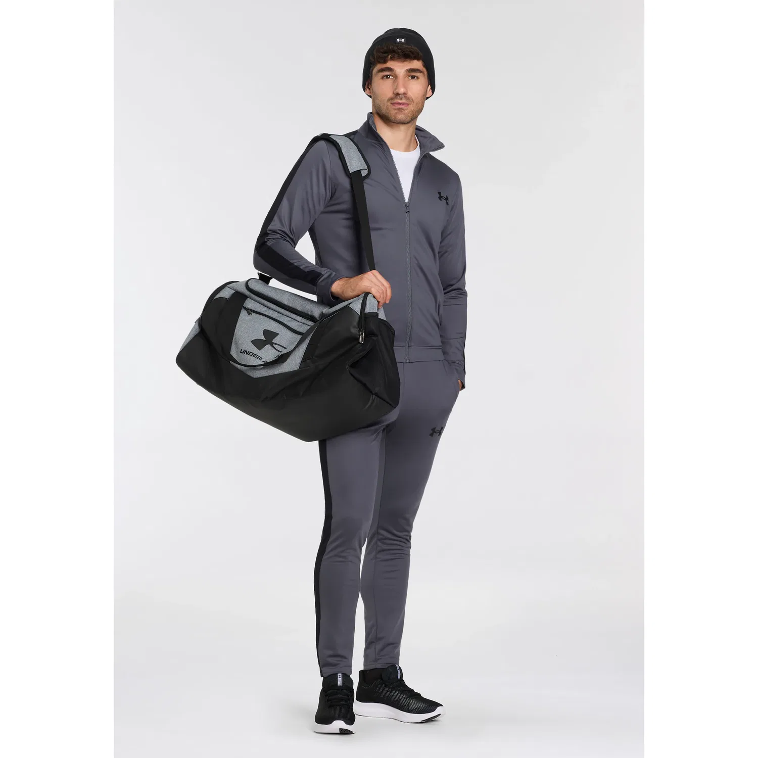 картинка Детский спортивный костюм из трикотажа Under Armour, Gray от магазина Одежда+