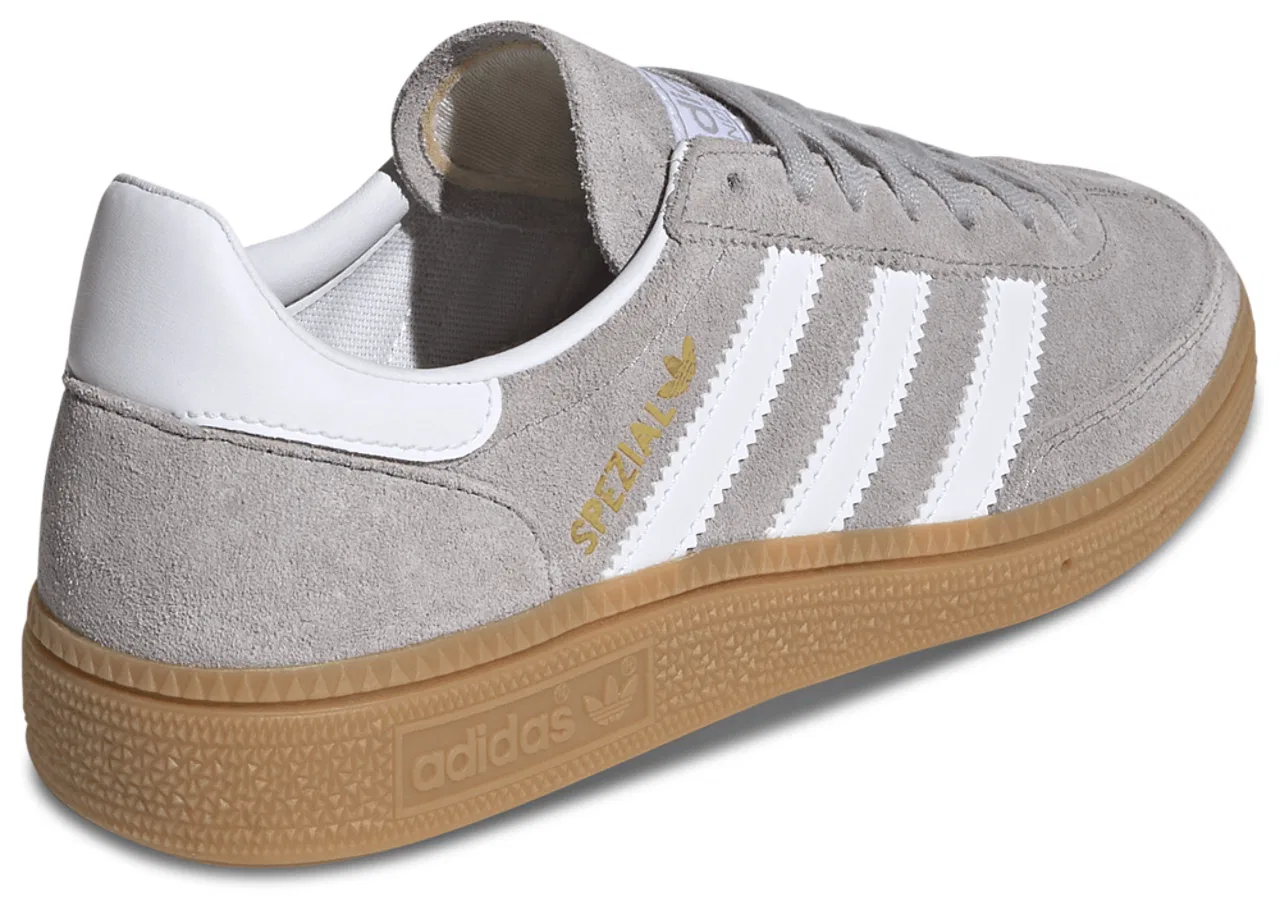 картинка Кроссовки для мальчиков Handball Spezial Adidas, цвет White/Gum/Grey от магазина Одежда+