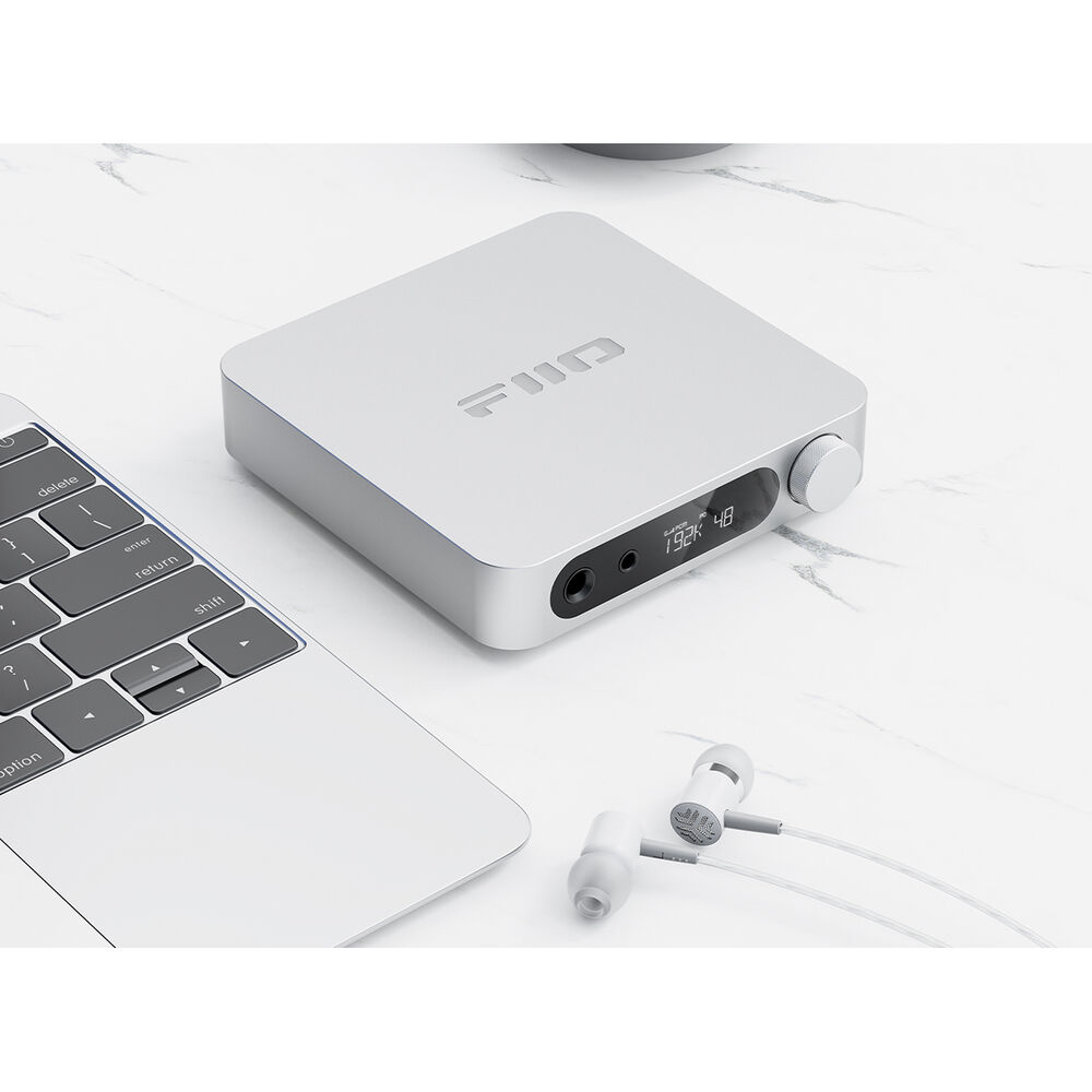 картинка FiiO K11 Desktop USB DAC and Headphone Amplifier (Silver) K11S от магазина Одежда+