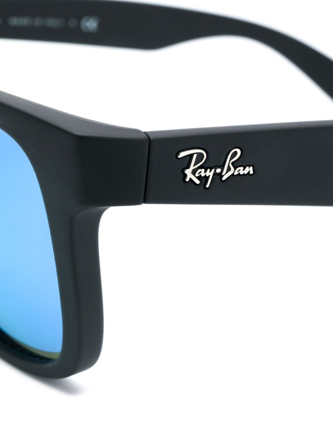 картинка Солнцезащитные очки Ray-Ban Justin, черные от магазина Одежда+