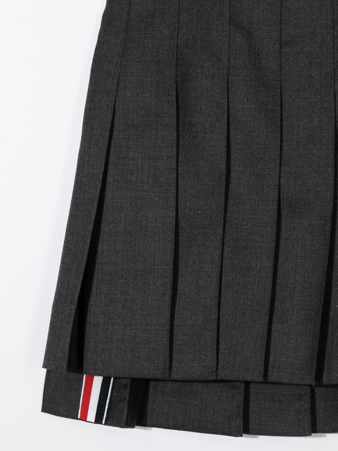 картинка Thom Browne плиссированная юбка мини Super 120s, серый от магазина Одежда+