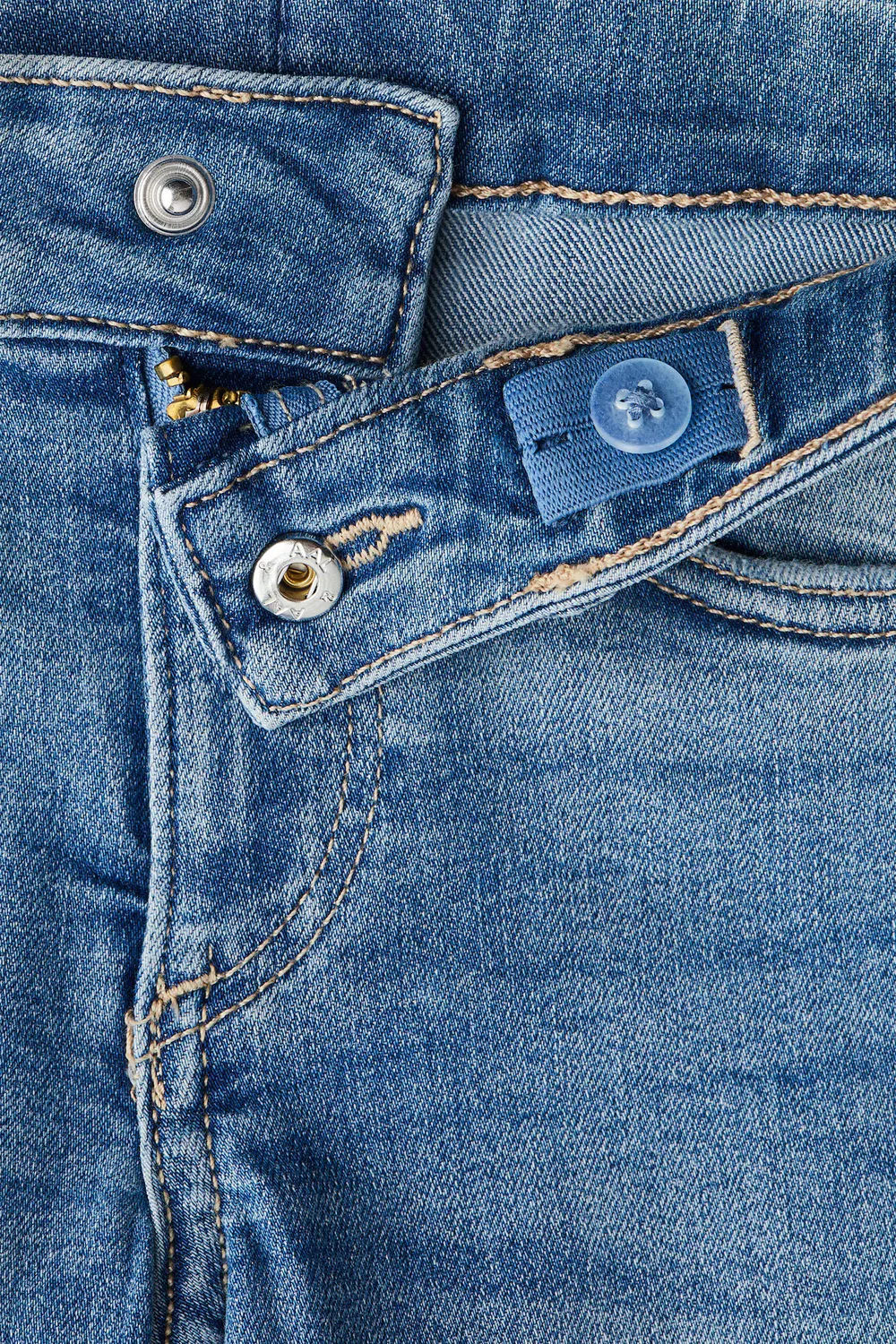 картинка Джинсы с широкими штанинами из суперэластичной ткани H&M, Denimblau от магазина Одежда+