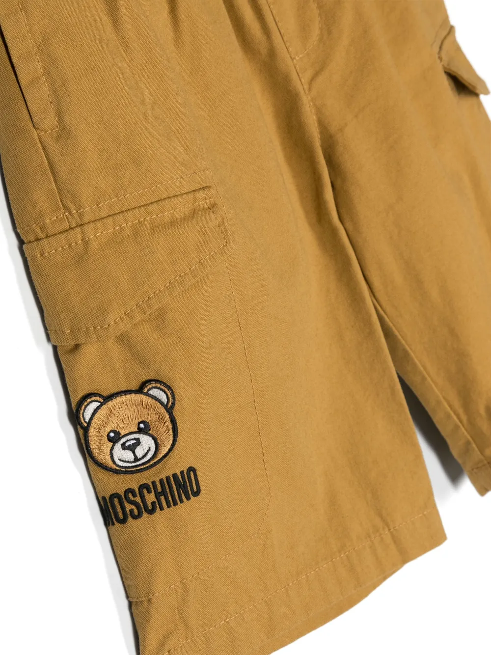 картинка Шорты карго с нашивкой Teddy Bear Moschino Kids, нейтральный от магазина Одежда+