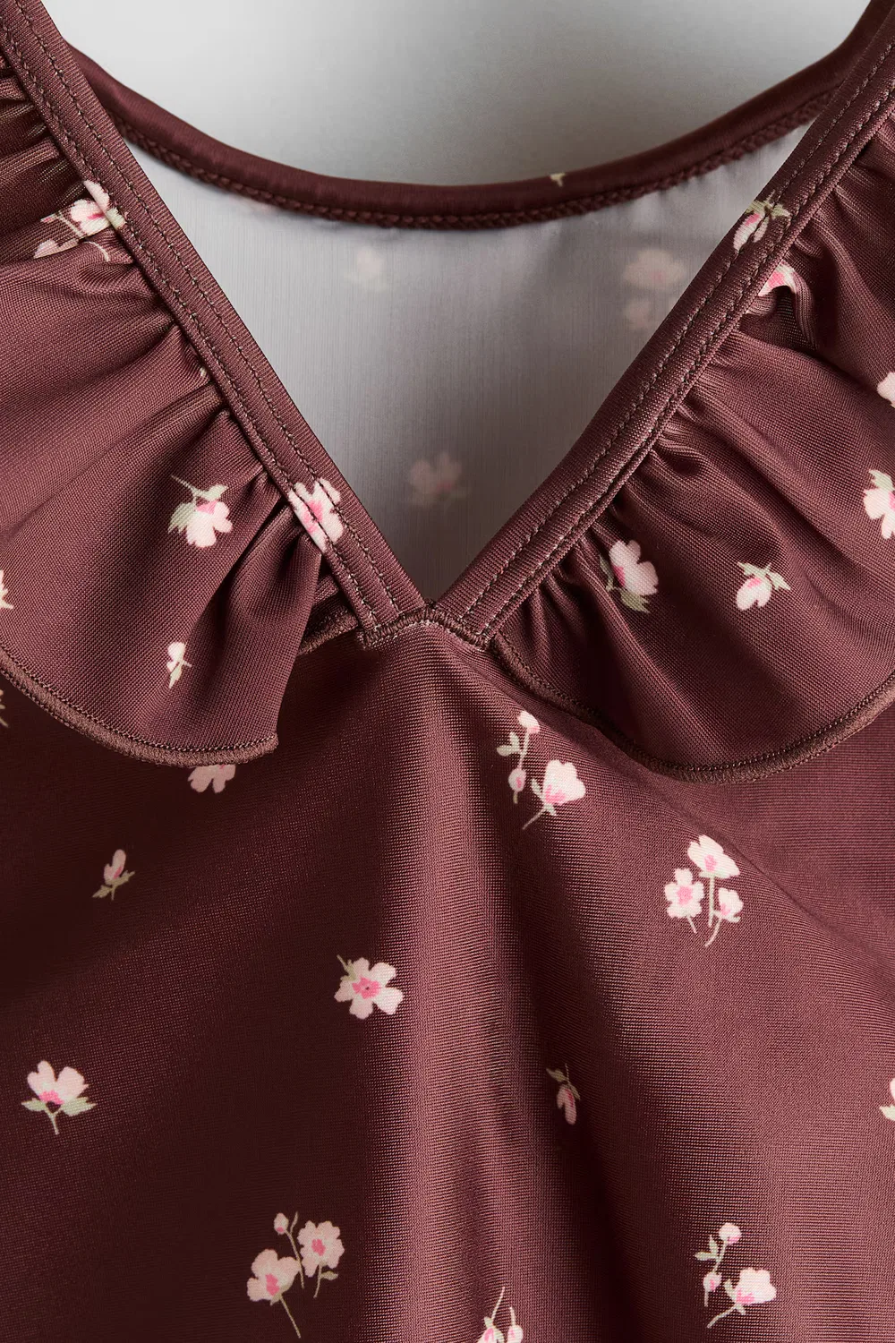картинка Купальник с оборками H&M, Dunkelbraun/Geblümt от магазина Одежда+