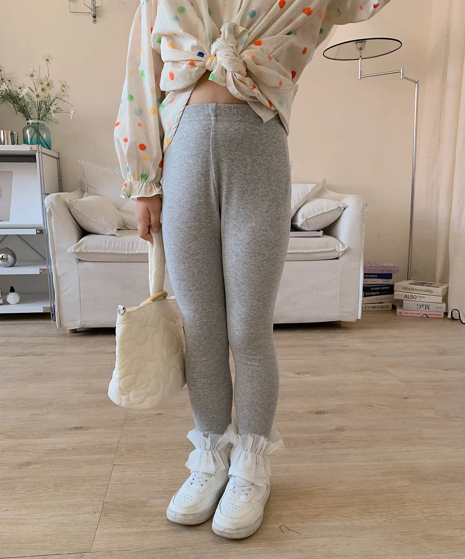 картинка Узкие леггинсы с тюлевой оборкой Aimoha Kids, gray от магазина Одежда+