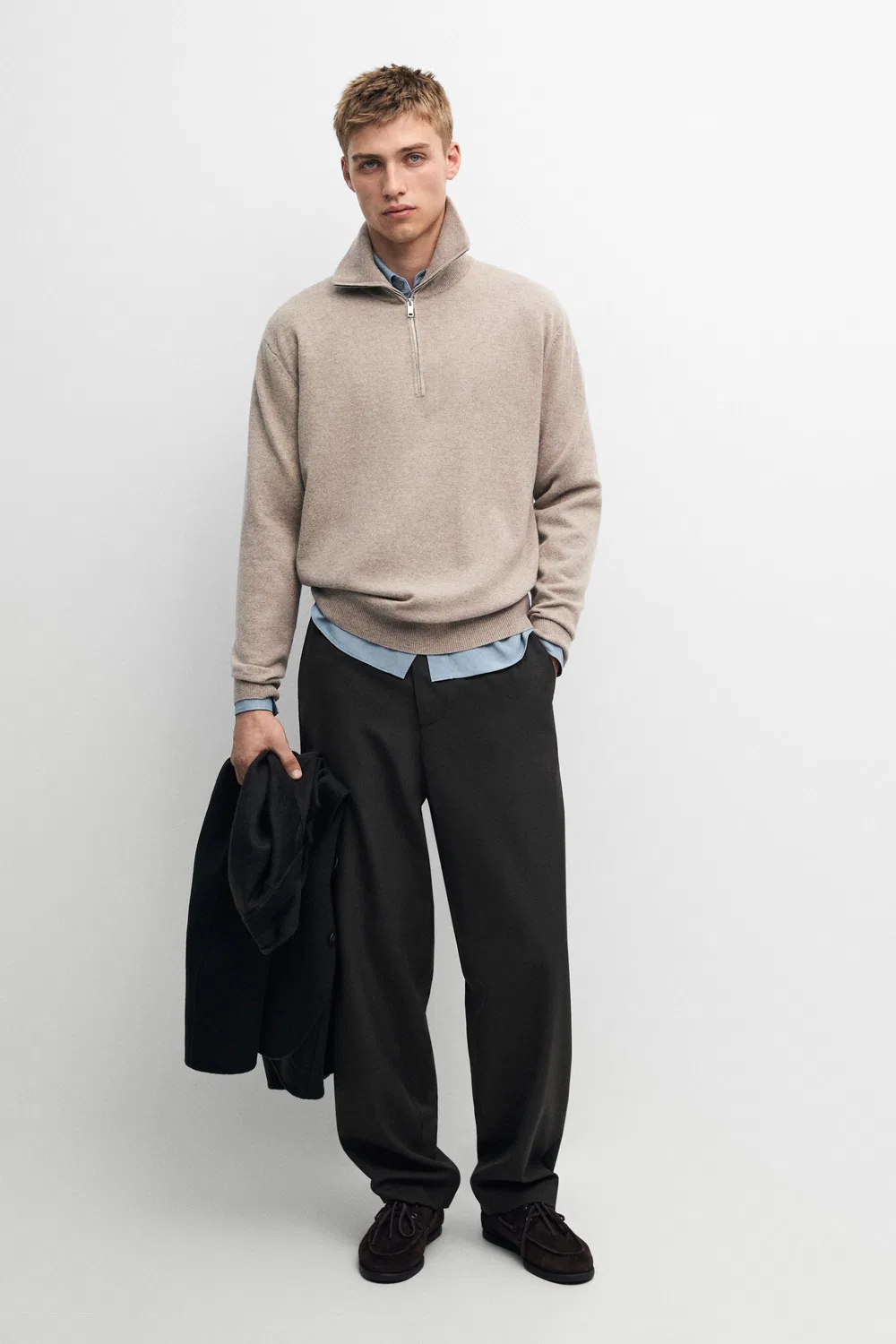 картинка Свитер Massimo Dutti Mock Neck Zip-Up Knit, песочный от магазина Одежда+
