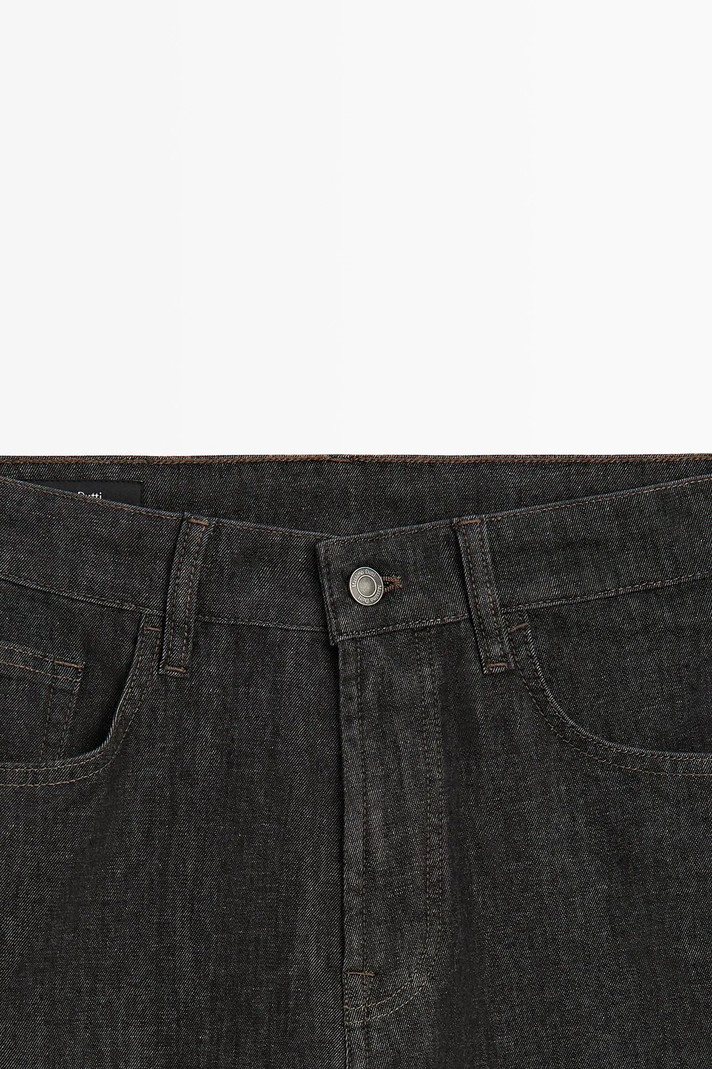 картинка Джинсы Massimo Dutti Lightweight Tapered Fit, черный от магазина Одежда+