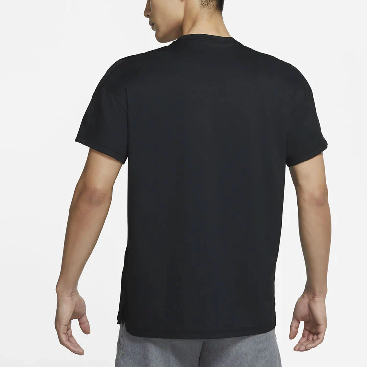 картинка Футболка Nike Pro Dri-Fit, черный от магазина Одежда+