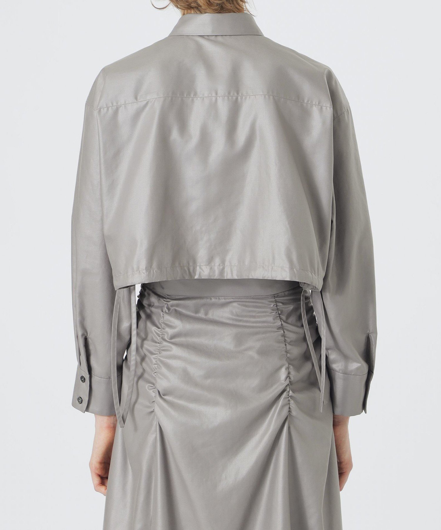 картинка Глянцевая укороченная рубашка Loveless, Charcoal Gray 1 от магазина Одежда+