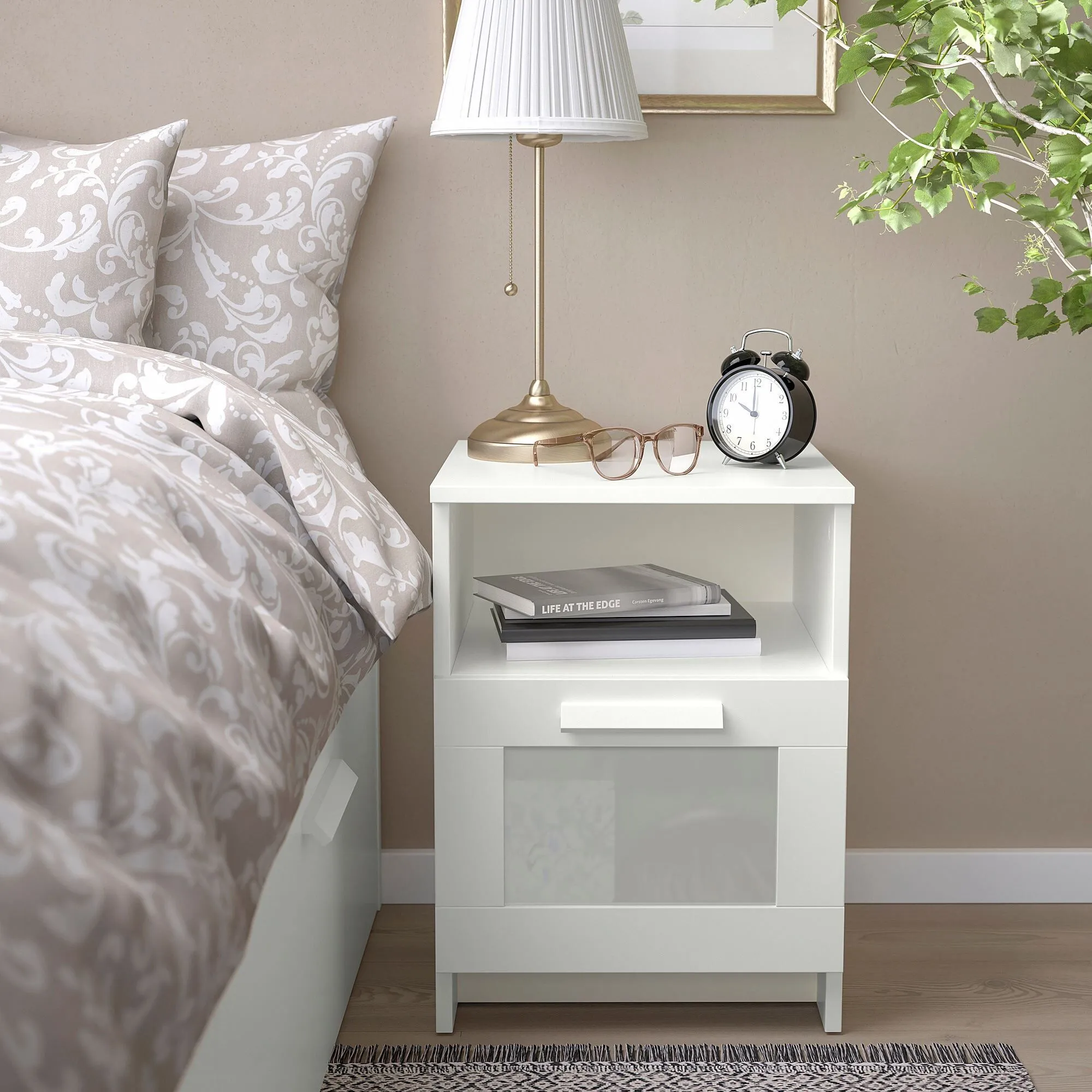 картинка Прикроватная тумба IKEA BRIMNES, 39x41x53 см, белый от магазина Одежда+