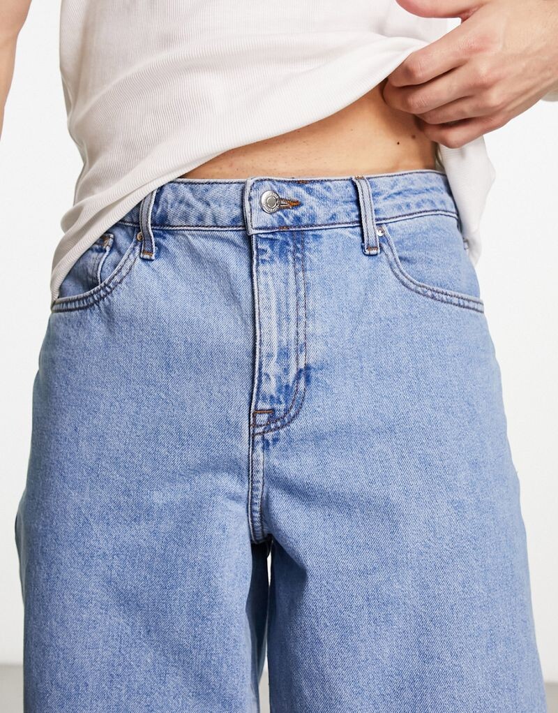 картинка Светлые мешковатые джинсы ASOS DESIGN от магазина Одежда+