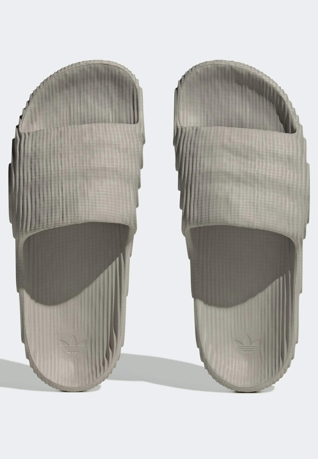 картинка Шлепанцы Adidas Originals Adilette от магазина Одежда+
