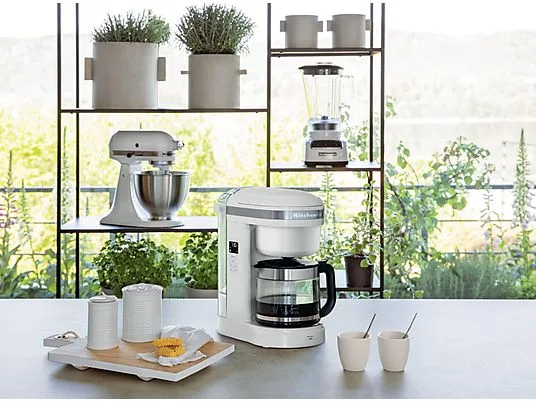 картинка Кофеварка KitchenAid 5KCM1208EWH Classic, белый от магазина Одежда+