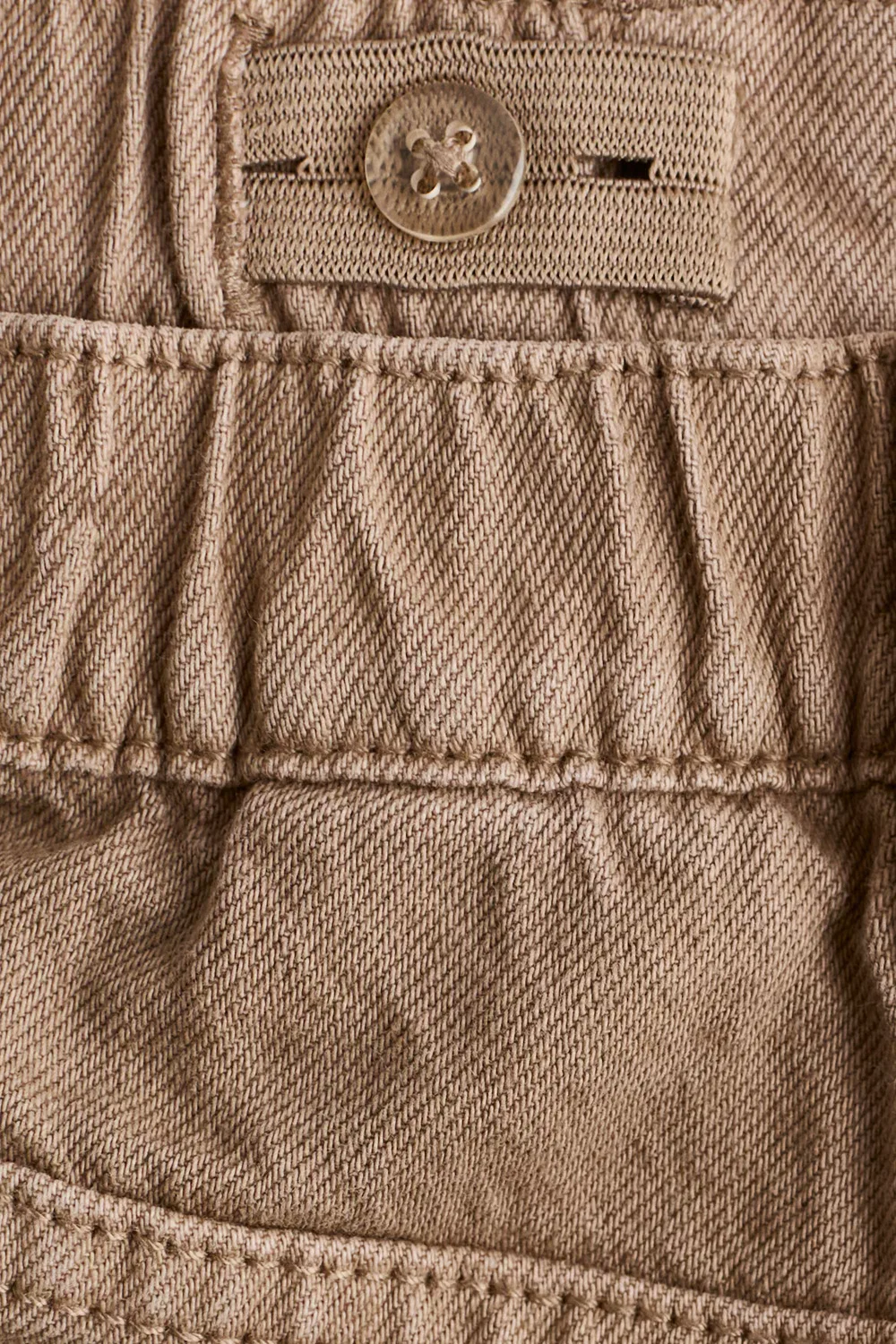 картинка Брюки из саржи с широкими штанинами H&M, Dunkelbeige от магазина Одежда+
