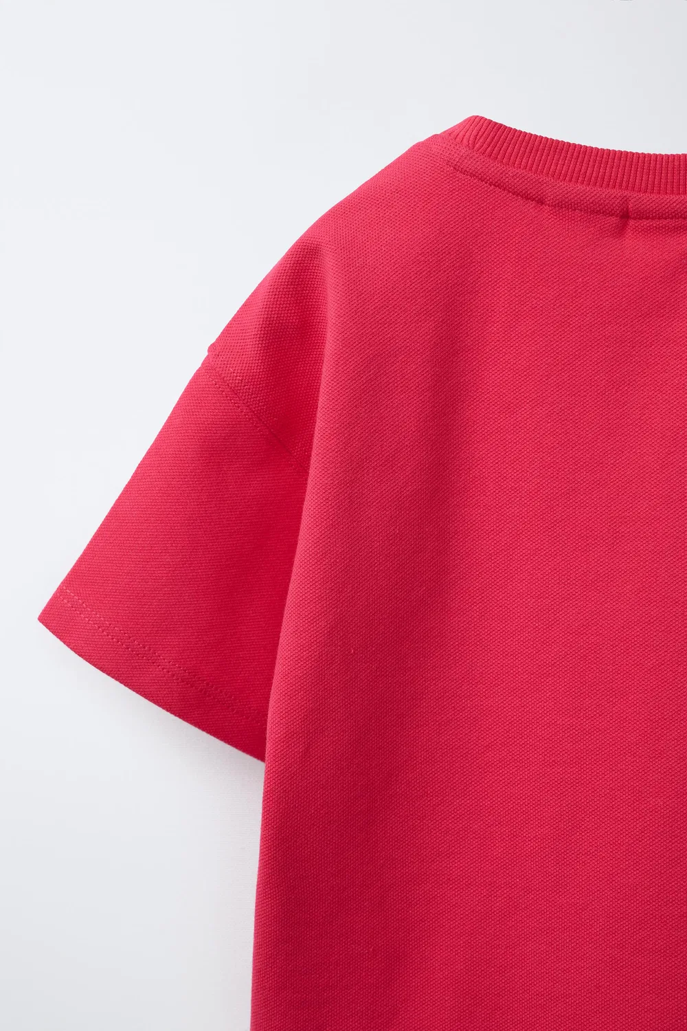 картинка Футболка с карманом в форме сердца ZARA, Mid-red от магазина Одежда+