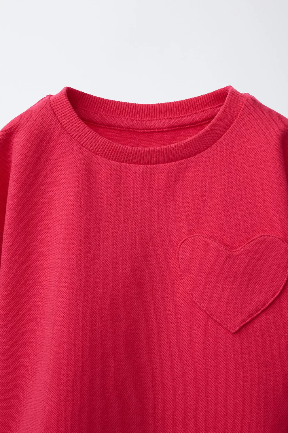 картинка Футболка с карманом в форме сердца ZARA, Mid-red от магазина Одежда+