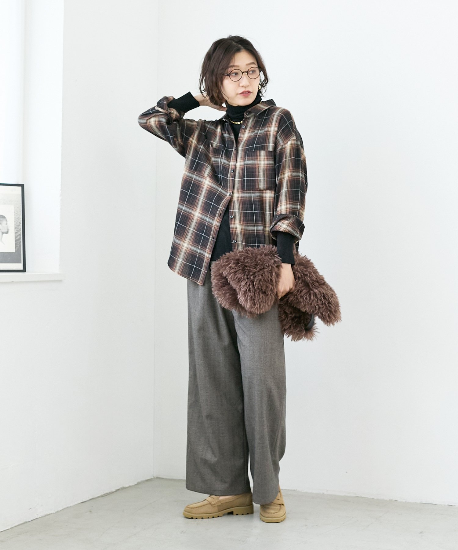 картинка Рубашка в клетку вручную. Le.Coeur Blanc, Brown pattern от магазина Одежда+