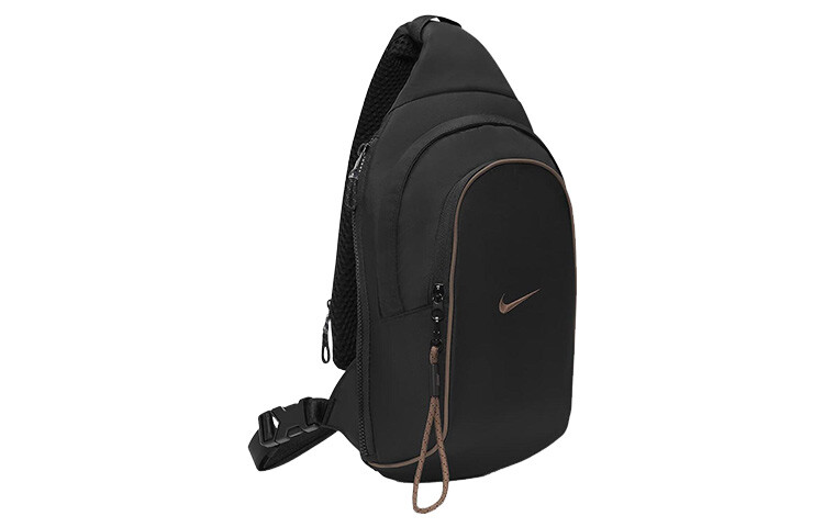 картинка Сумка-слинг Nike Sportswear Essentials от магазина Одежда+
