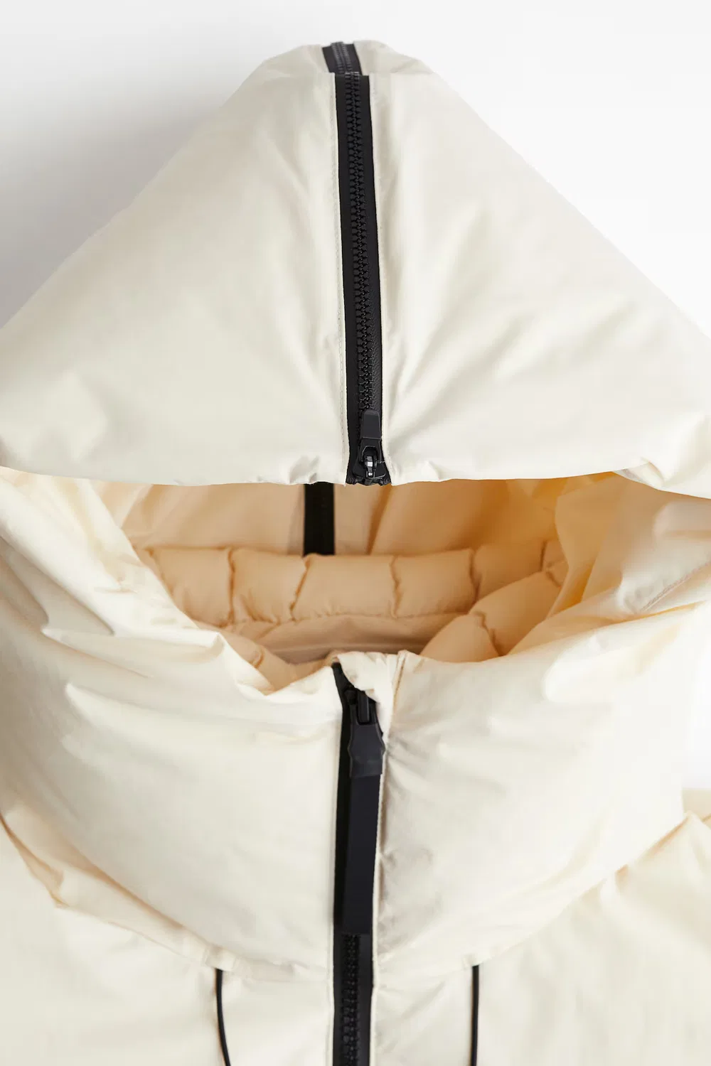 картинка Утепленная лыжная куртка с термоизоляцией H&M, Beige от магазина Одежда+