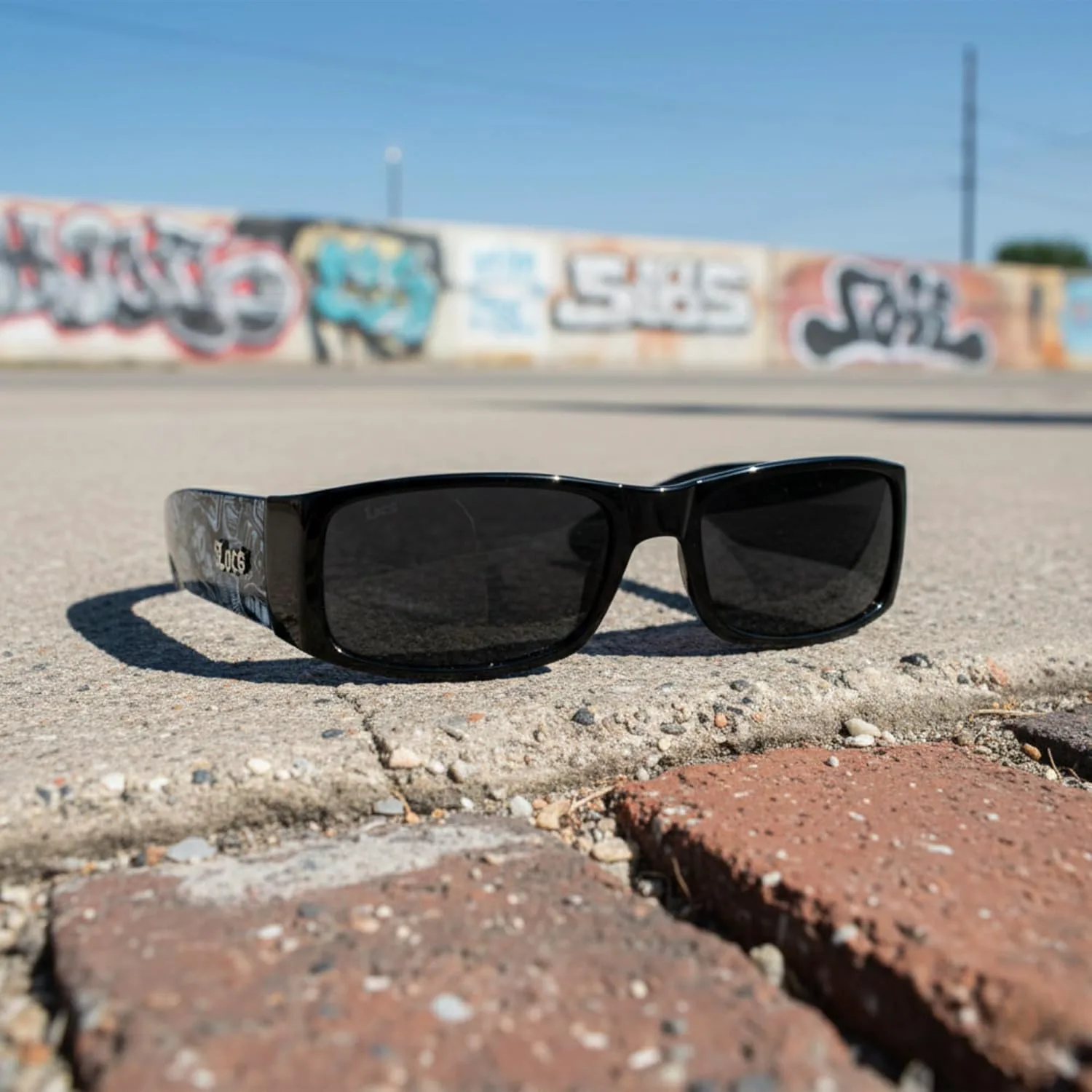 картинка Мужские солнцезащитные очки Locs Black Graffiti от магазина Одежда+