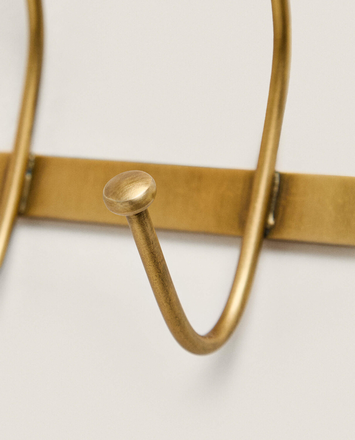 картинка Вешалка настенная Zara Home Golden от магазина Одежда+
