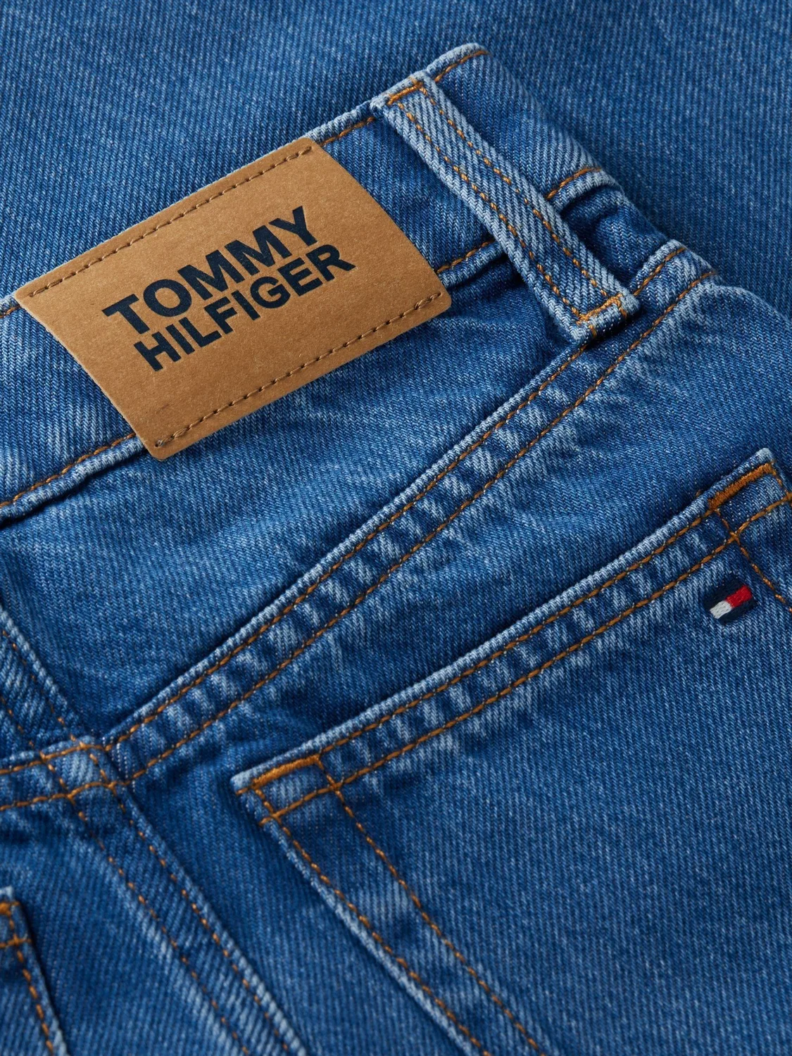 картинка Джинсы с высокой посадкой Mabel Tommy Hilfiger, синие от магазина Одежда+