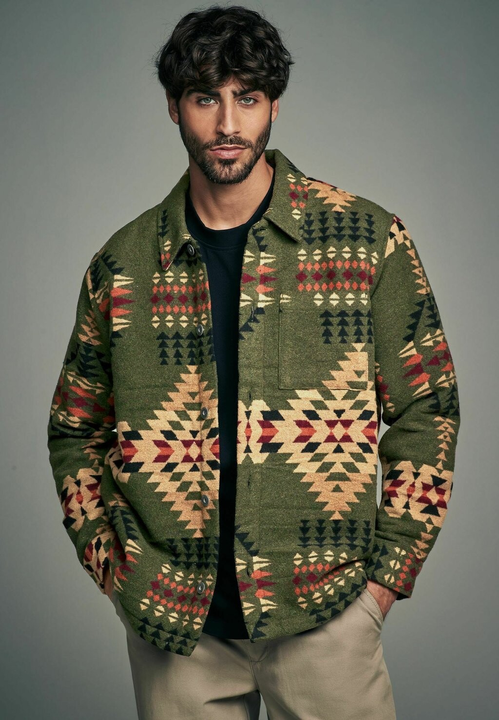 картинка Куртка Next Navajo Style Regular Fit, зеленый от магазина Одежда+