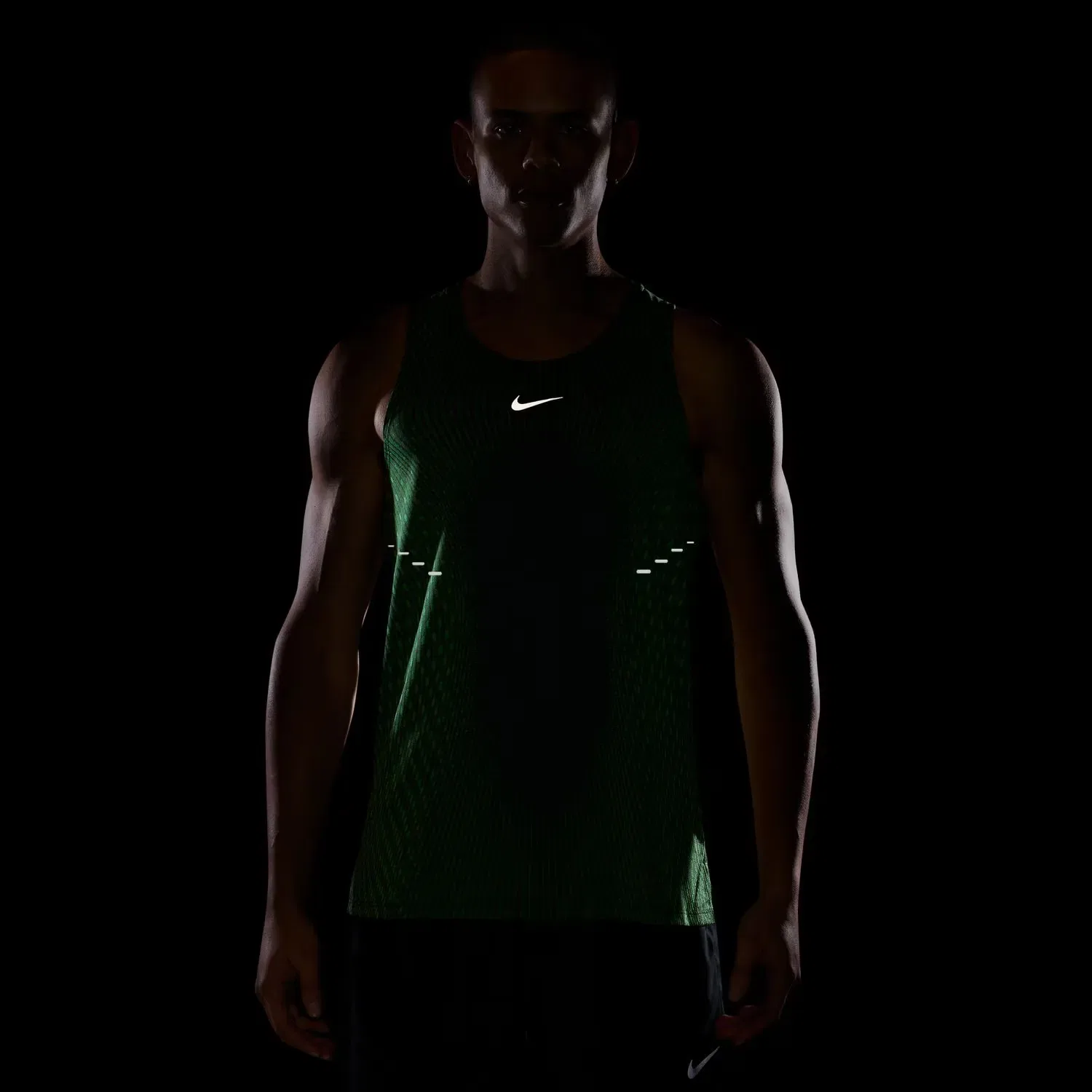 картинка Мужская майка-безрукавка Aero-FIT Nike, Negro от магазина Одежда+